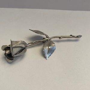 Silver Tone Rose Flower Brooch Lapel Hat Scarf Pin Giovani